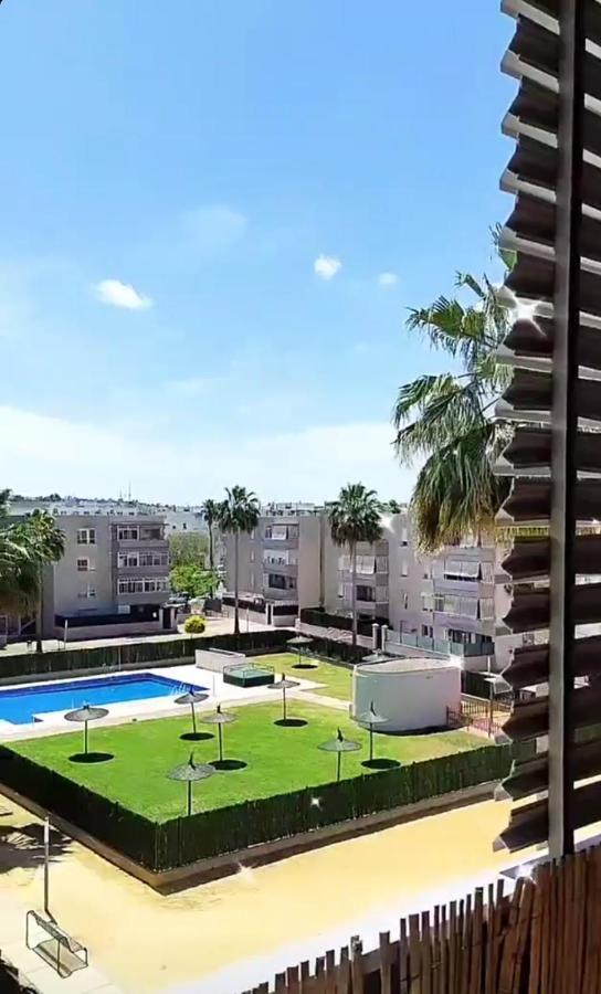 Apartamento Jerez Sur - Con Piscina Y Garaje Apartment Jerez de la Frontera Luaran gambar